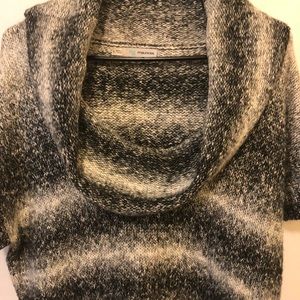 Maurice’s Sweater Size 1 /XL